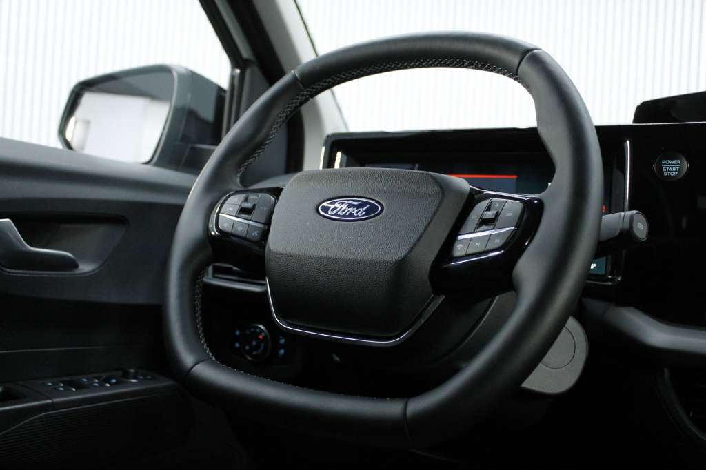 ford-tourneo-2026-eletrico-267cc