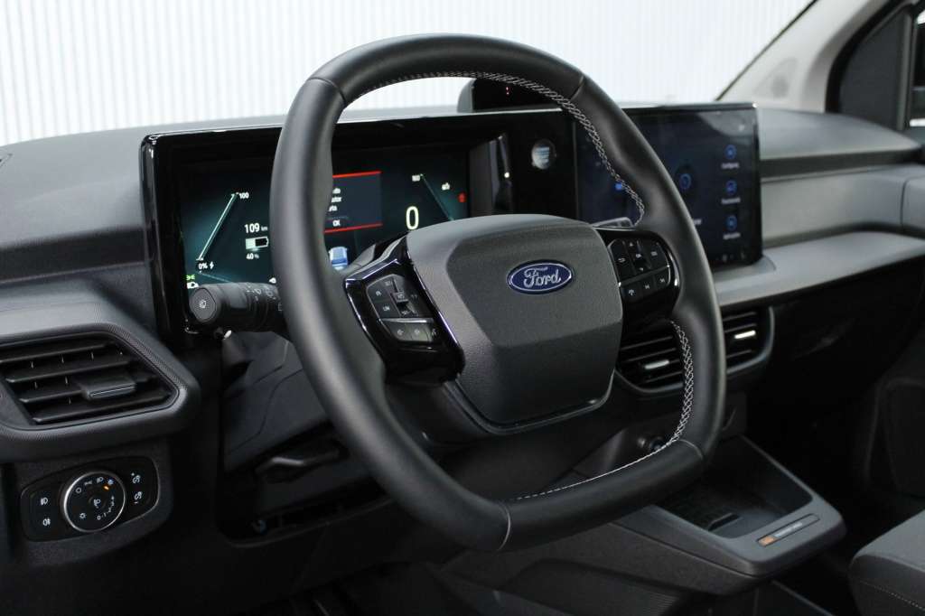 ford-tourneo-2026-eletrico-267cc