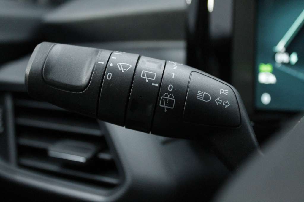 ford-tourneo-2026-eletrico-267cc