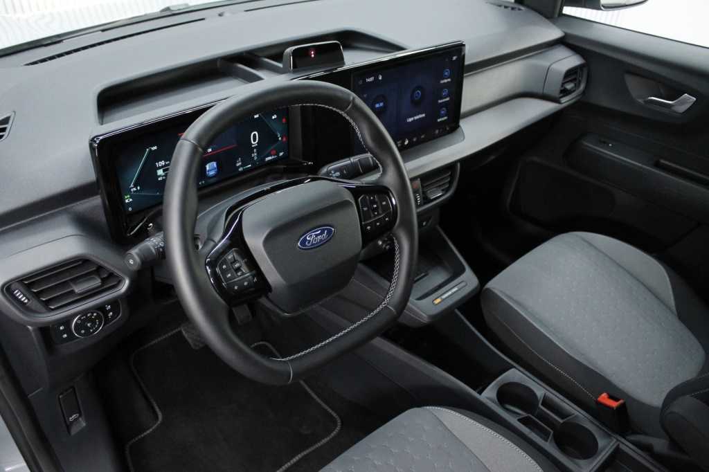 ford-tourneo-2026-eletrico-267cc
