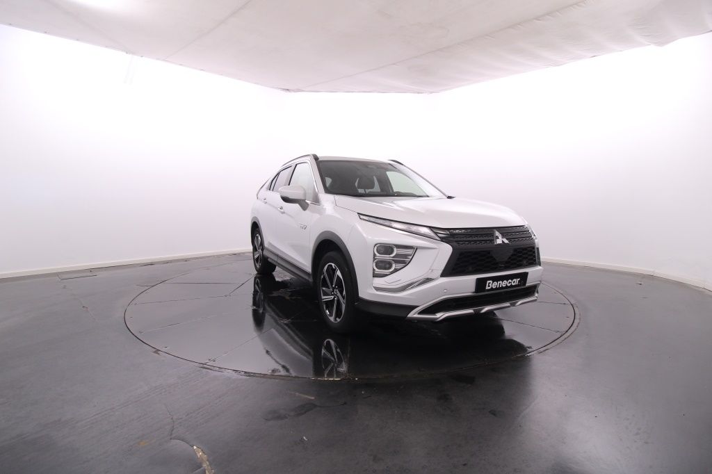mitsubishi-eclipse-cross-2024-hibrido-2360cc