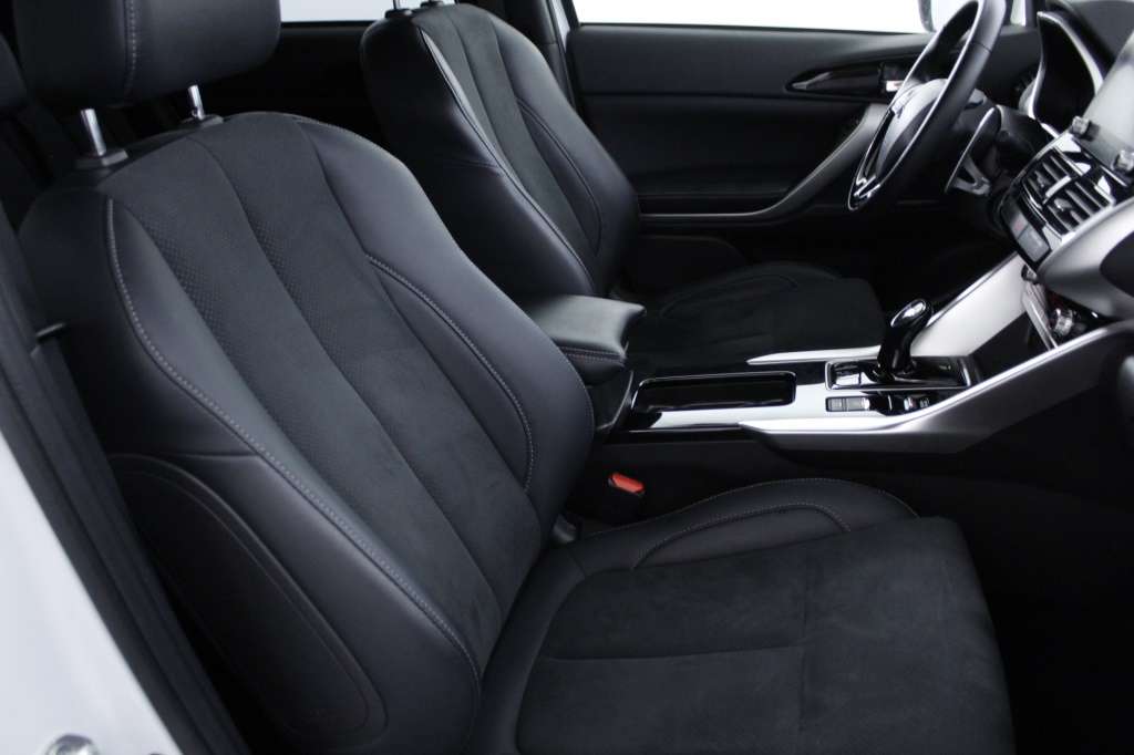mitsubishi-eclipse-cross-2024-hibrido-2360cc