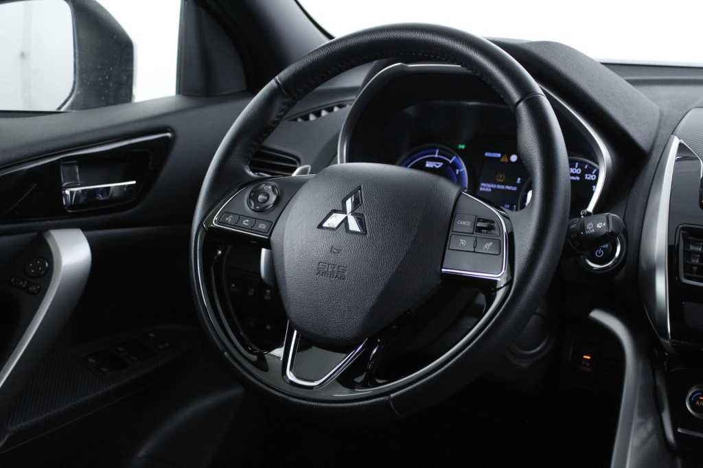mitsubishi-eclipse-cross-2024-hibrido-2360cc