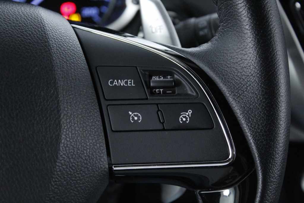 mitsubishi-eclipse-cross-2024-hibrido-2360cc