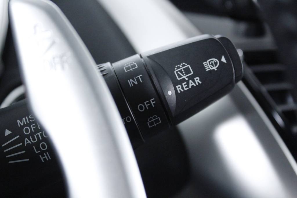 mitsubishi-eclipse-cross-2024-hibrido-2360cc