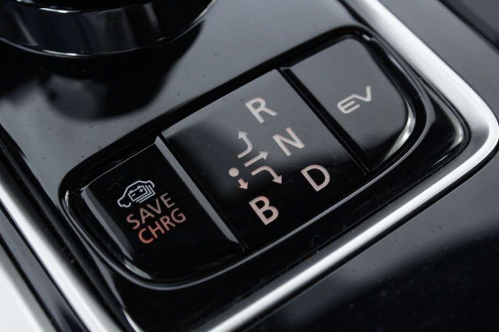 mitsubishi-eclipse-cross-2024-hibrido-2360cc