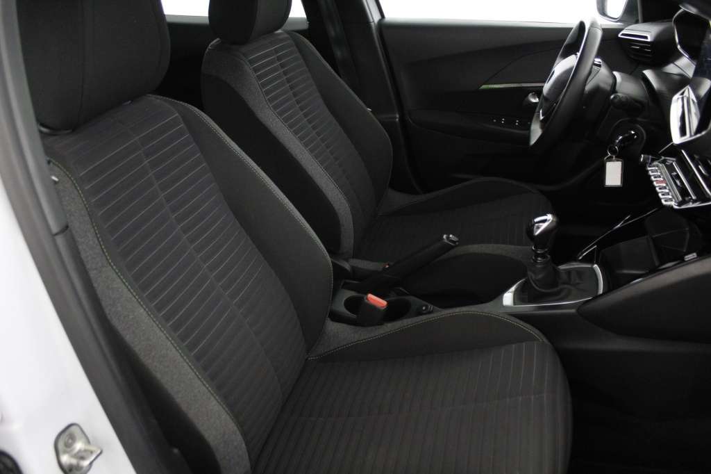 peugeot-2008-2024-gasolina-1199cc
