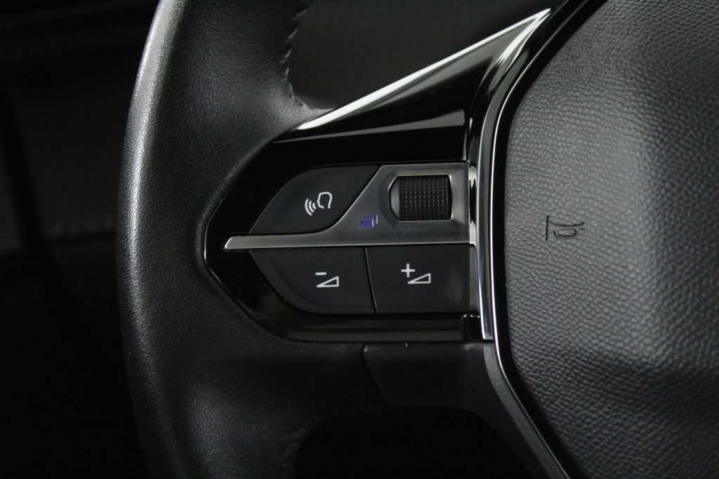 peugeot-2008-2024-gasolina-1199cc
