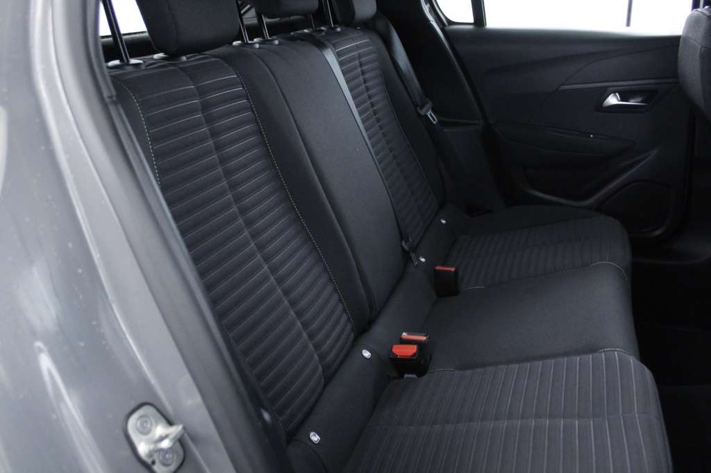 peugeot-208-2024-gasolina-1199cc
