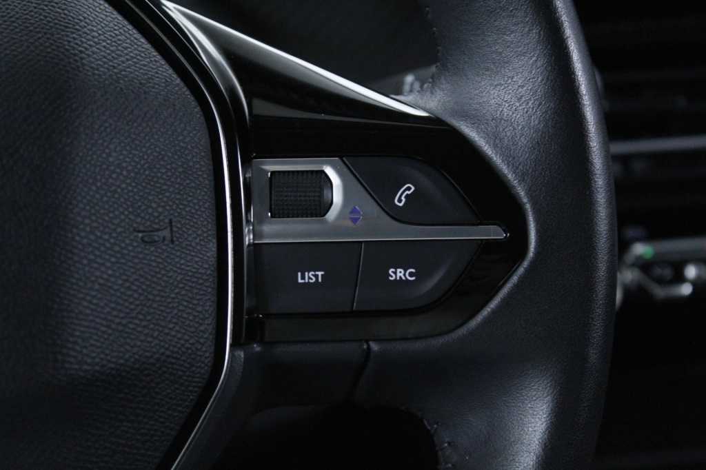 peugeot-208-2024-gasolina-1199cc
