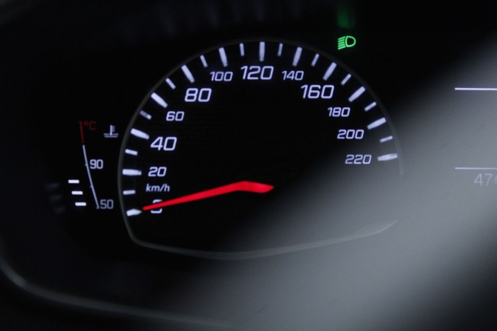 peugeot-208-2024-gasolina-1199cc