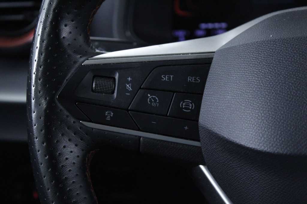 seat-ibiza-2024-gasolina-999cc