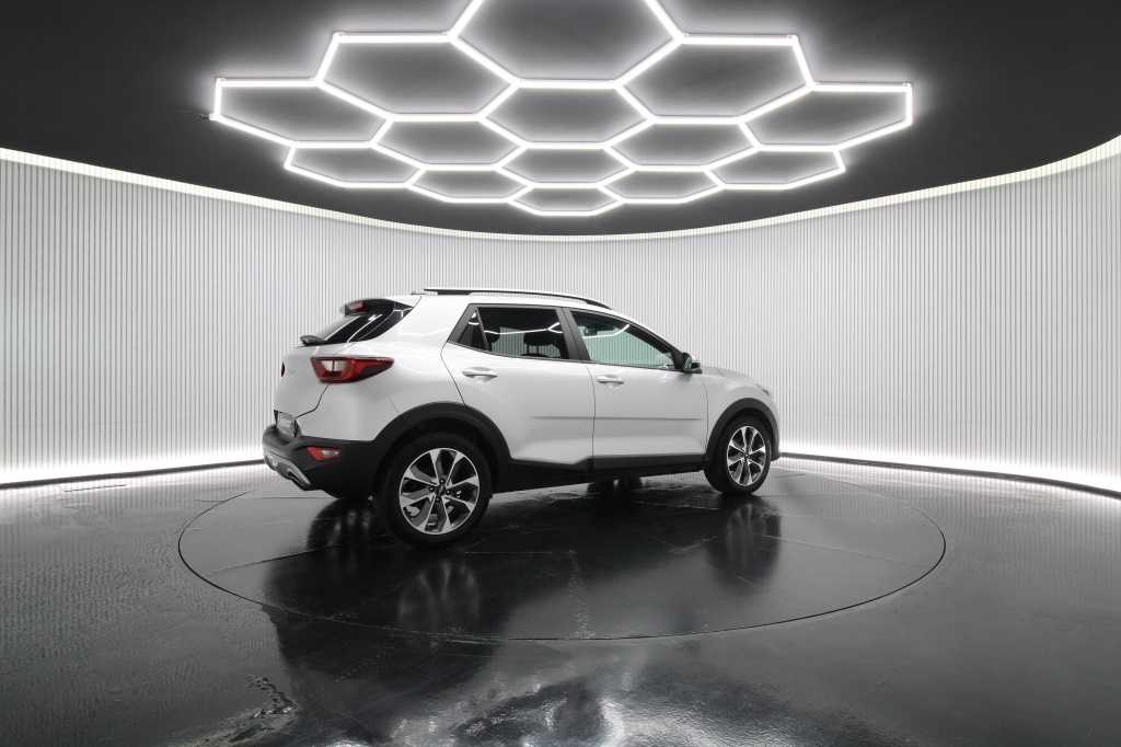 kia-stonic-2024-gasolina-998cc