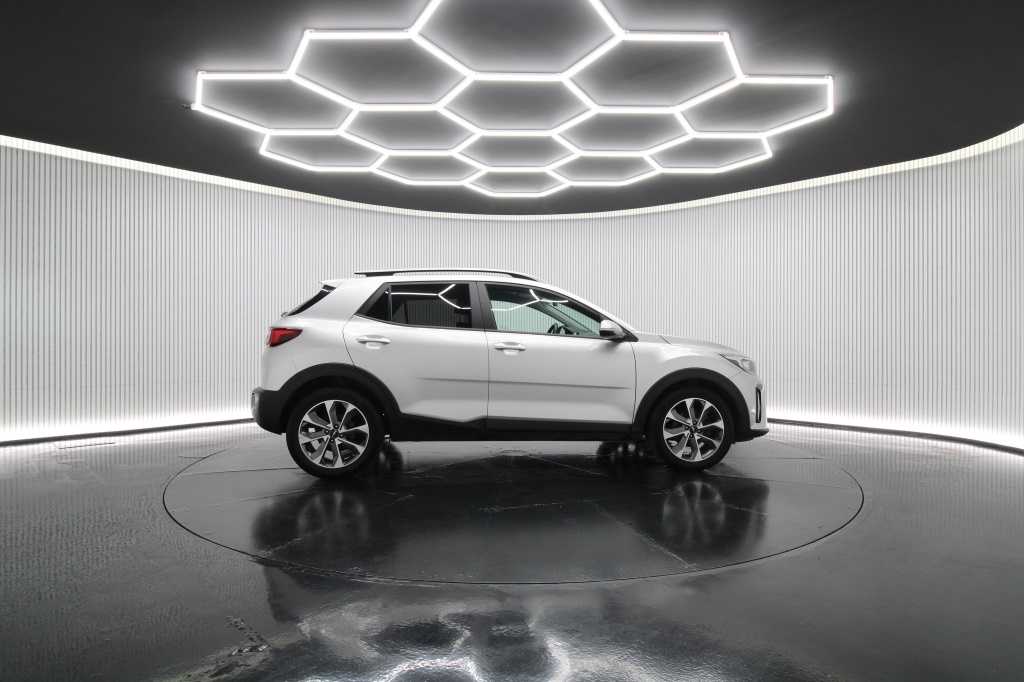 kia-stonic-2024-gasolina-998cc