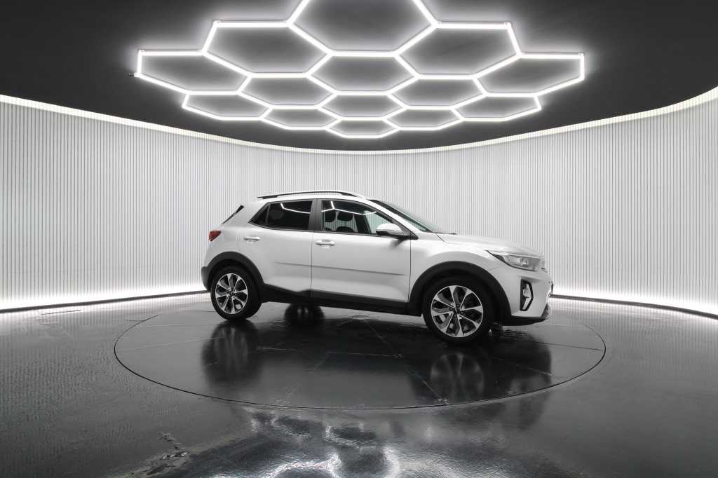 kia-stonic-2024-gasolina-998cc