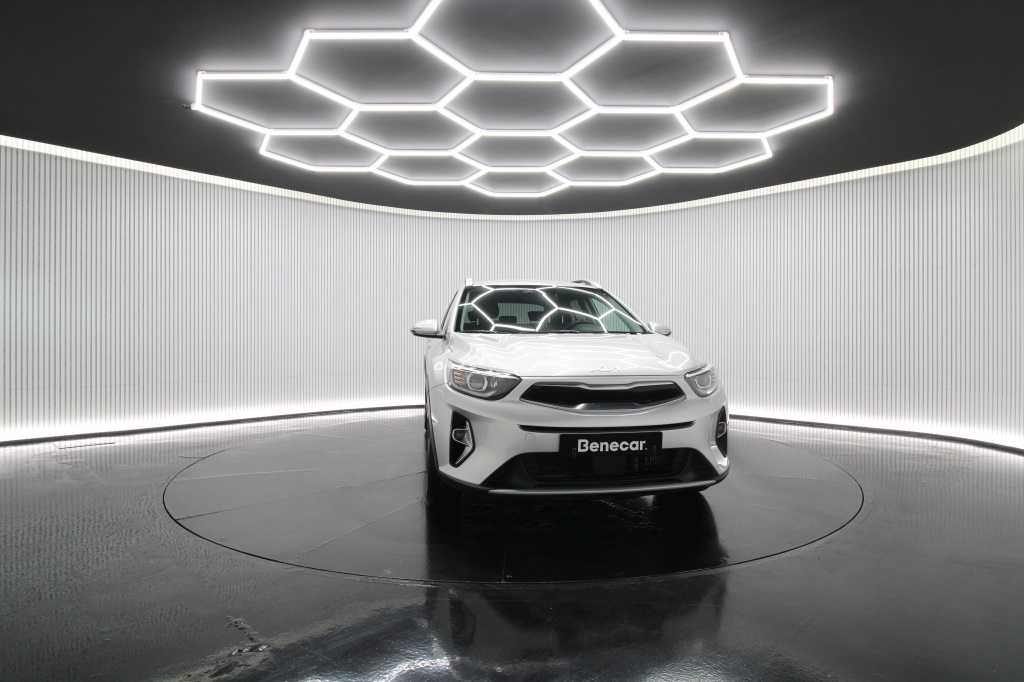 kia-stonic-2024-gasolina-998cc