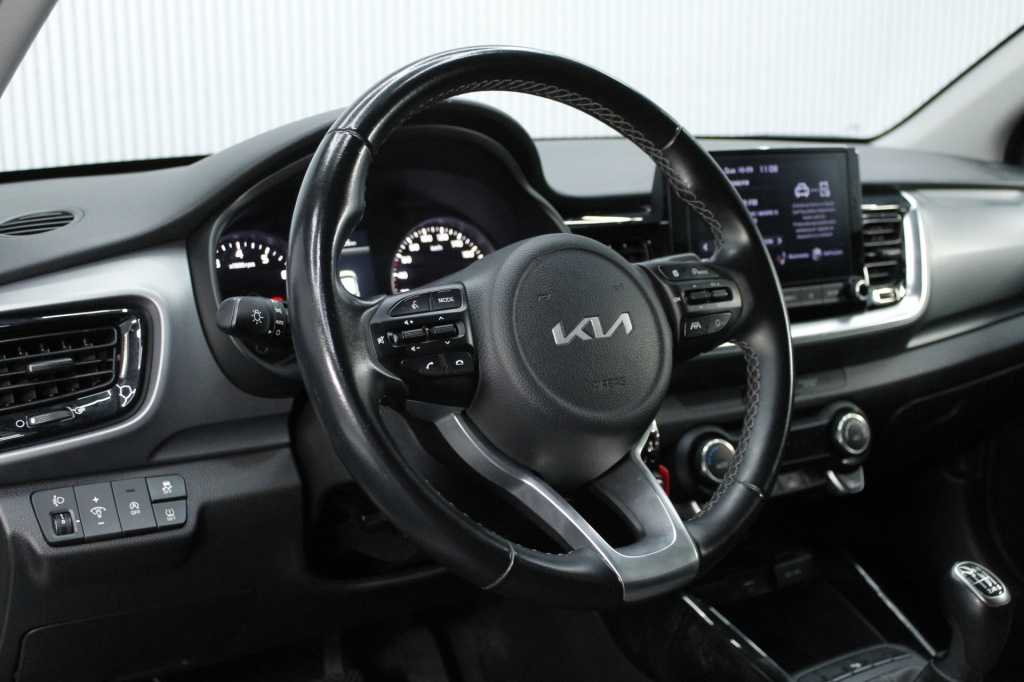 kia-stonic-2024-gasolina-998cc