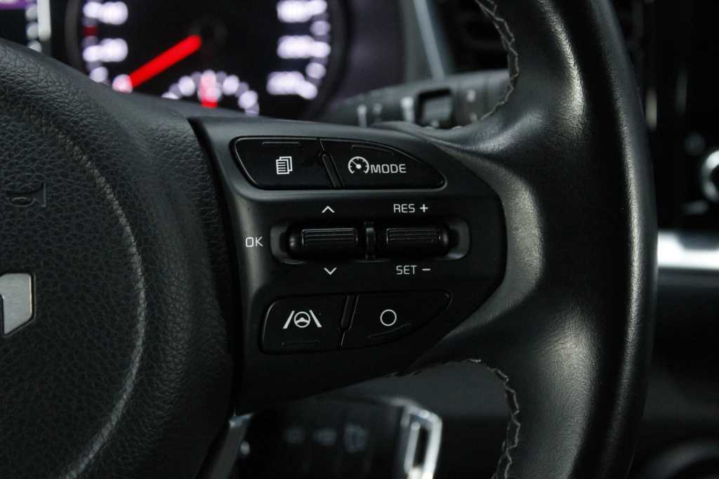 kia-stonic-2024-gasolina-998cc