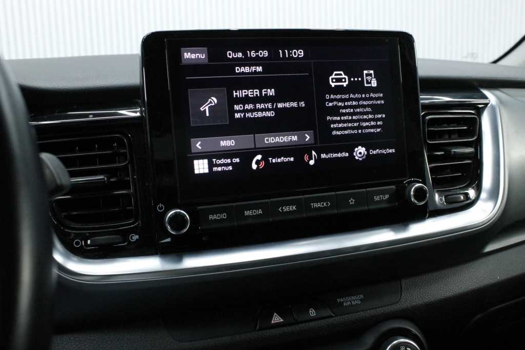 kia-stonic-2024-gasolina-998cc