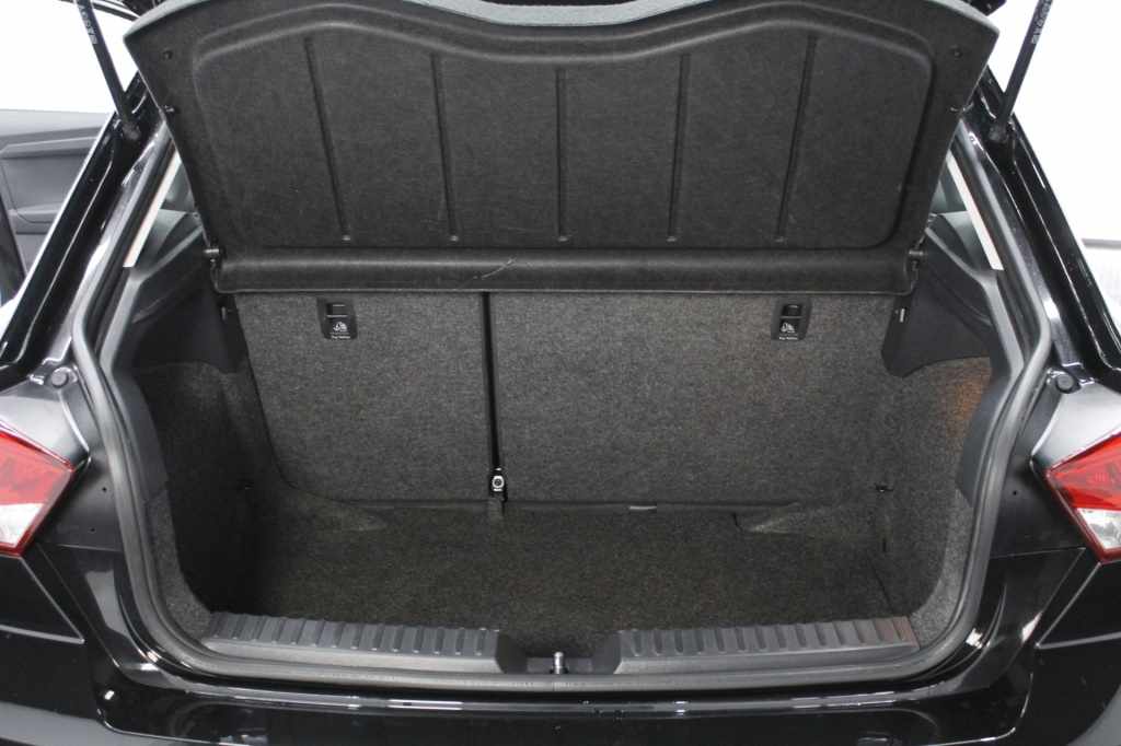 seat-ibiza-2025-gasolina-999cc