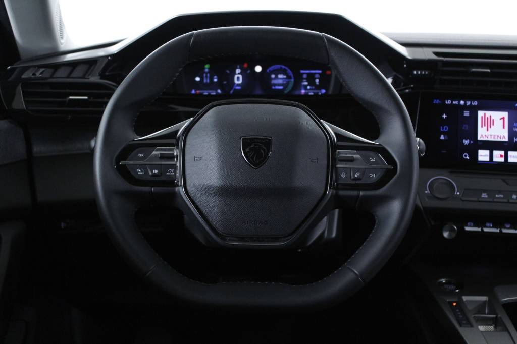 peugeot-408-2025-hibrido-1199cc