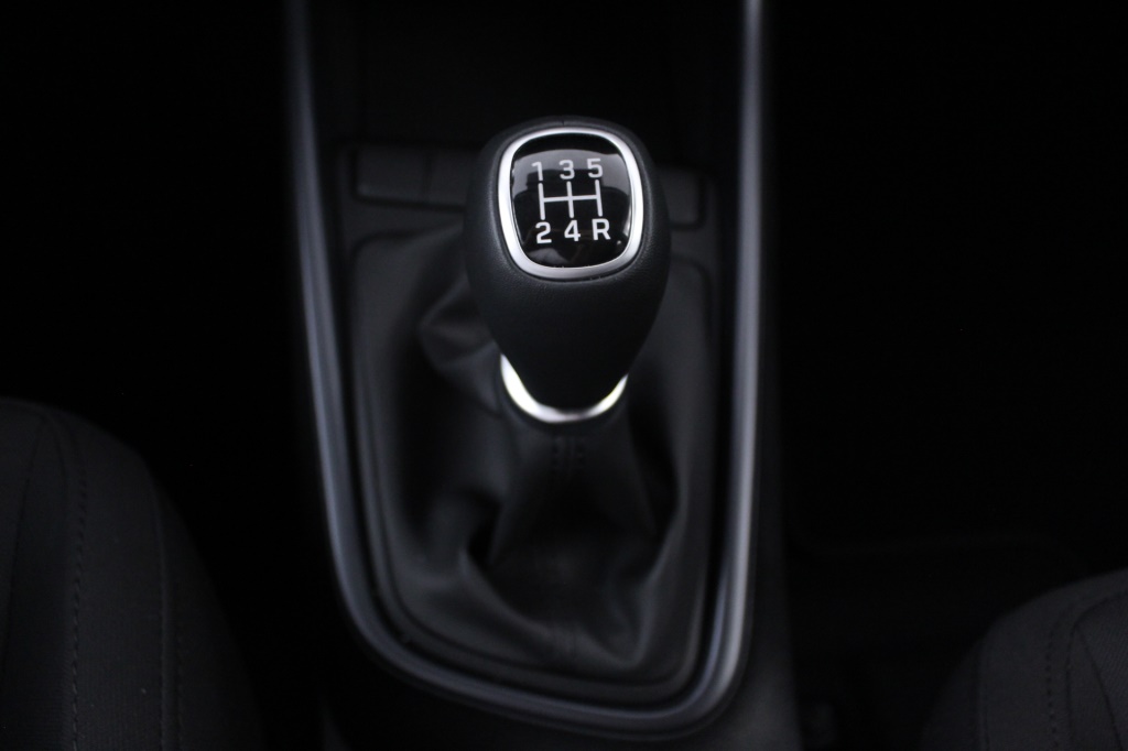 hyundai-i20-2025-gasolina-1197cc