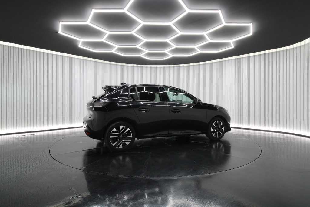 peugeot-208-2025-hibrido-1199cc