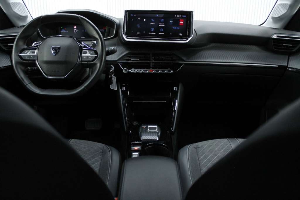 peugeot-208-2025-hibrido-1199cc
