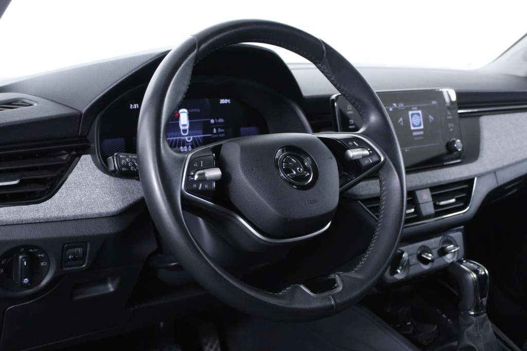 skoda-kamiq-2024-gasolina-999cc