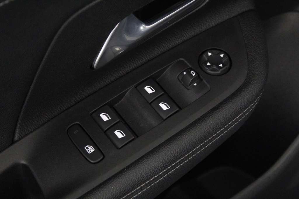 opel-mokka-2024-gasolina-1199cc