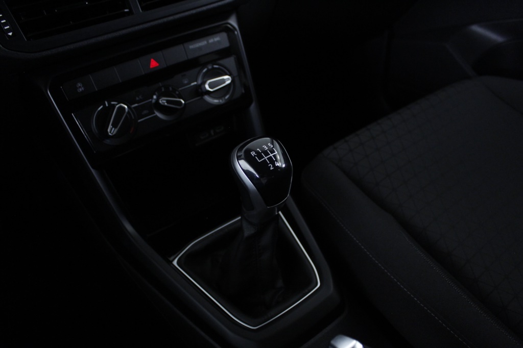 volkswagen-t-cross-2023-gasolina-999cc
