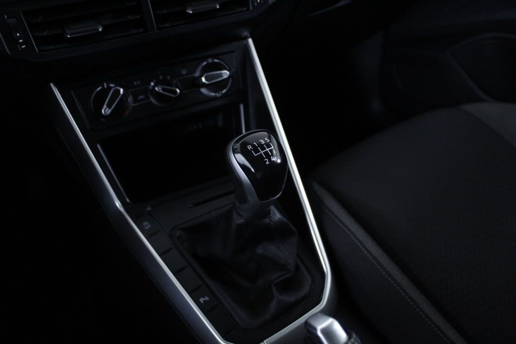 volkswagen-taigo-2024-gasolina-999cc