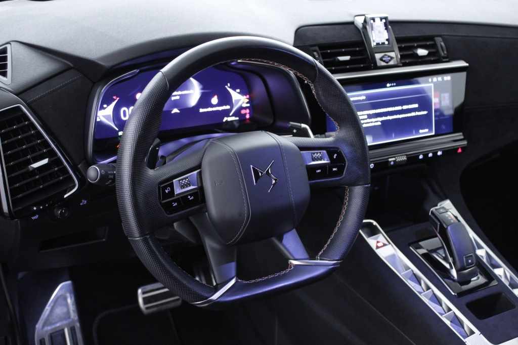 ds-ds-7-crossback-2025-diesel-1499cc