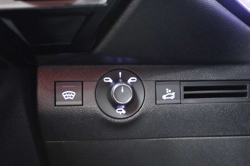 ds-ds-7-crossback-2025-diesel-1499cc