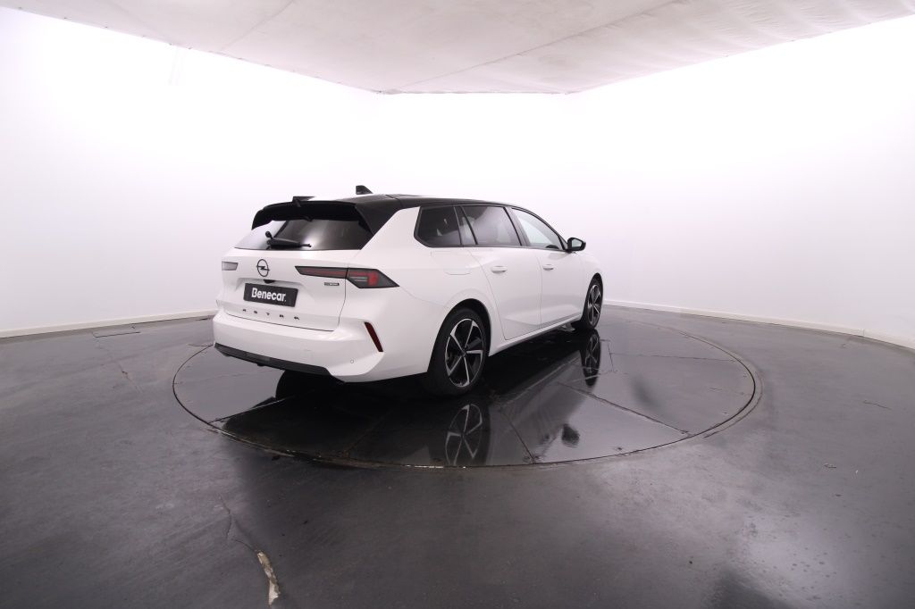 opel-astra-sport-tourer-2025-hibrido-1199cc