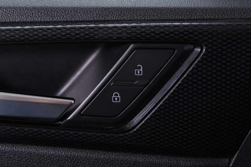 volkswagen-taigo-2024-gasolina-999cc