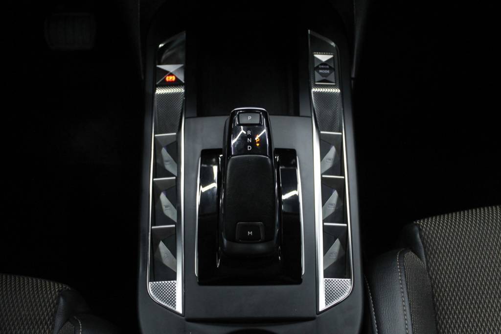 ds-ds-3-crossback-2023-diesel-1499cc