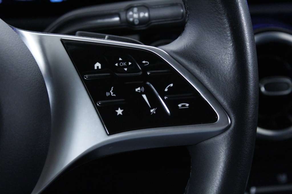 mercedes-benz-classe-a-2024-hibrido-1332cc