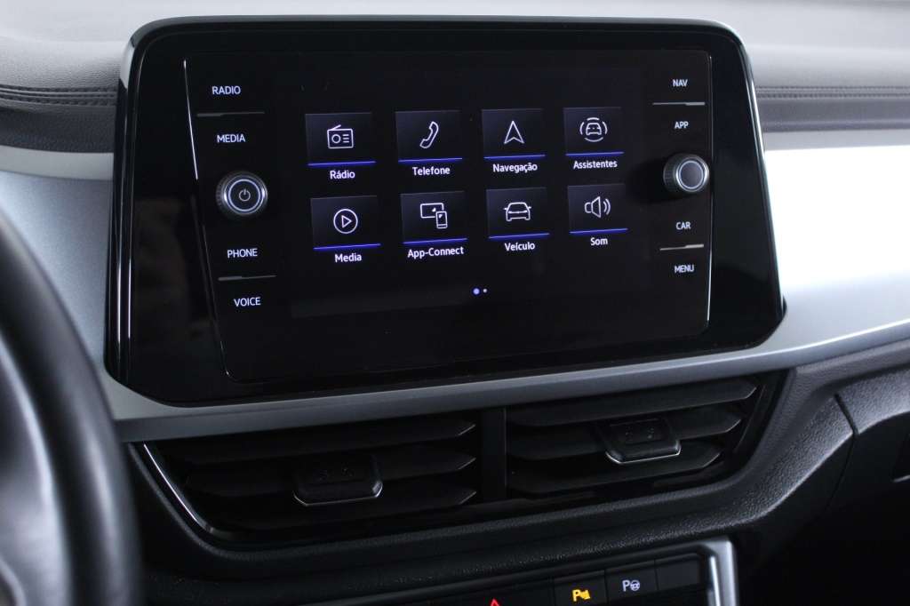volkswagen-t-roc-2024-gasolina-999cc
