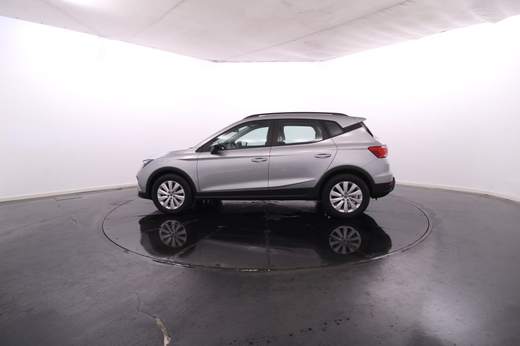 seat-arona-2024-gasolina-999cc