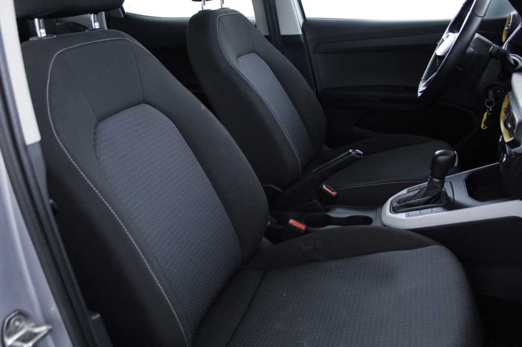 seat-arona-2024-gasolina-999cc