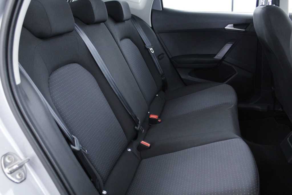 seat-arona-2024-gasolina-999cc