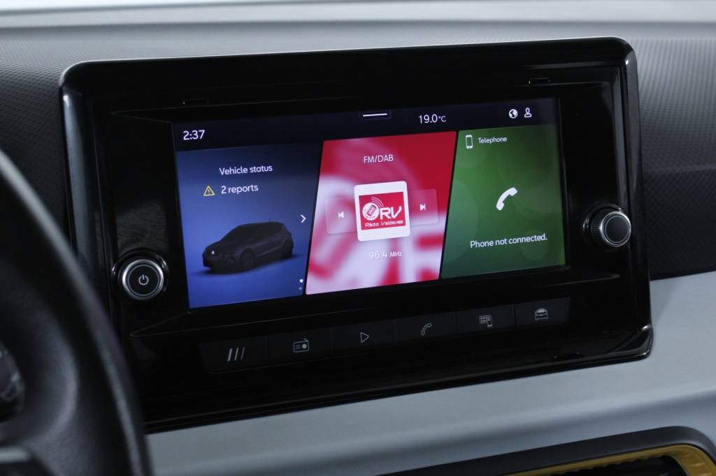 seat-arona-2024-gasolina-999cc