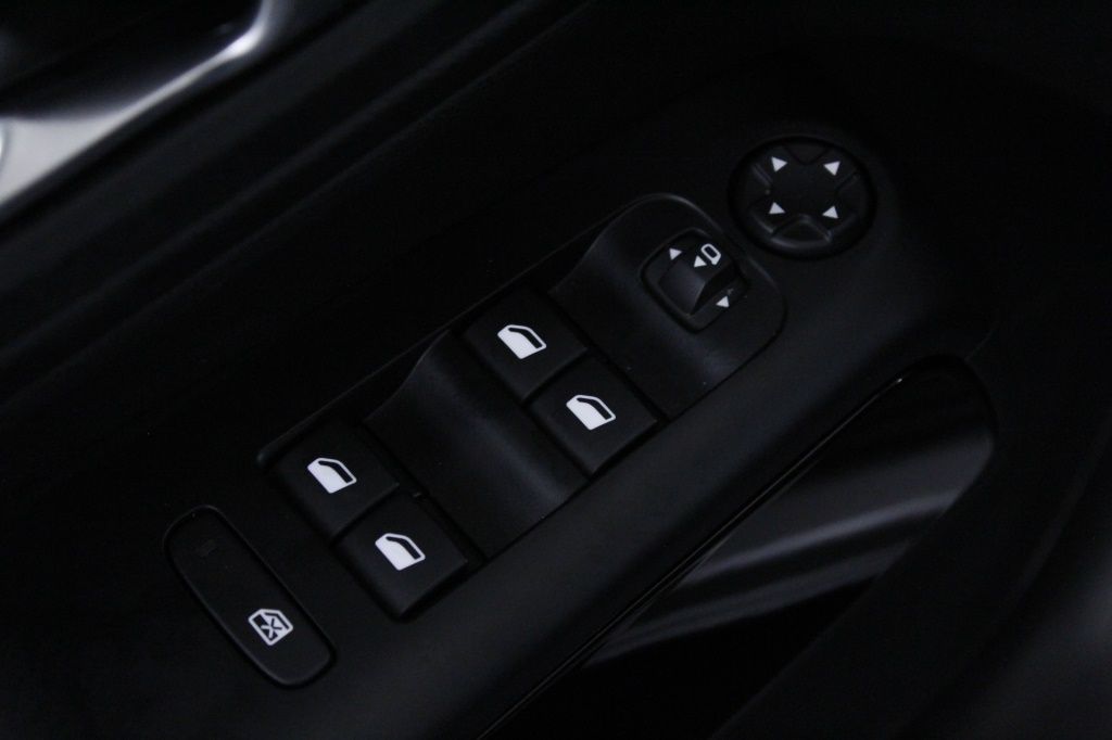 citroen-c5-aircross-2024-diesel-1499cc