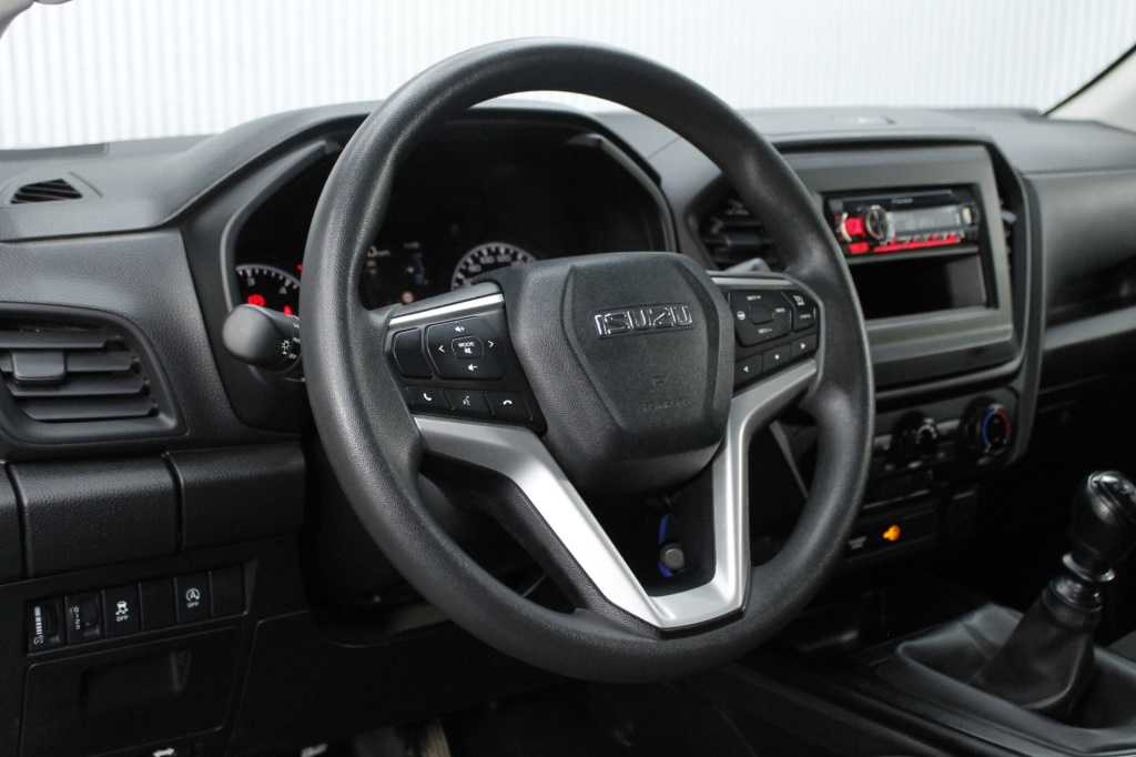 isuzu-d-max-2024-diesel-1898cc