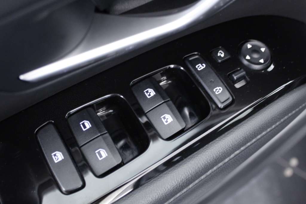 hyundai-tucson-2024-gasolina-1598cc