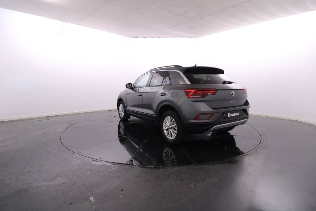 volkswagen-t-roc-2024-gasolina-999cc