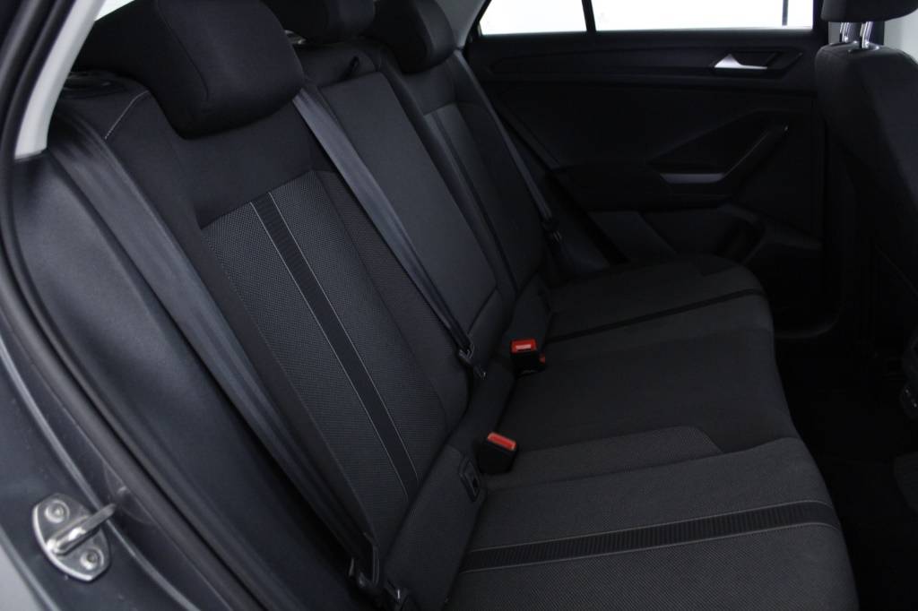 volkswagen-t-roc-2024-gasolina-999cc