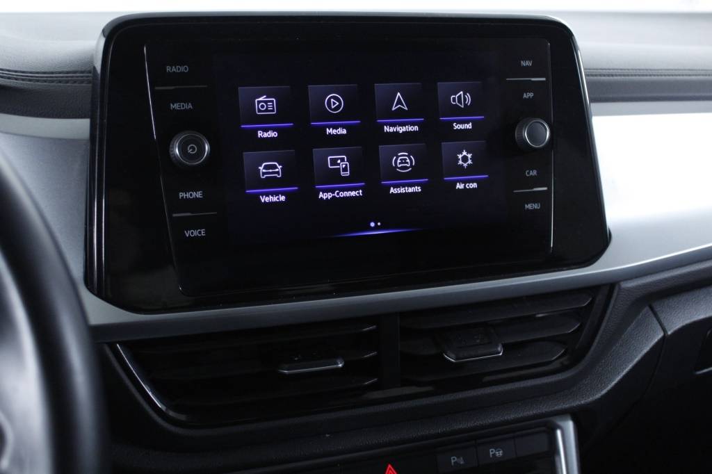 volkswagen-t-roc-2024-gasolina-999cc