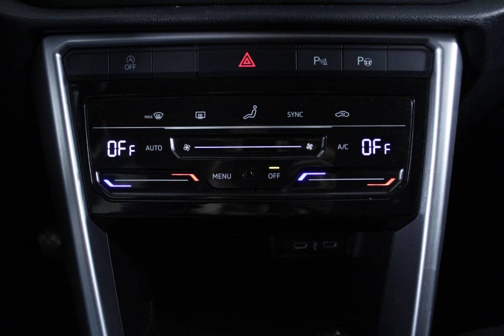 volkswagen-t-roc-2024-gasolina-999cc